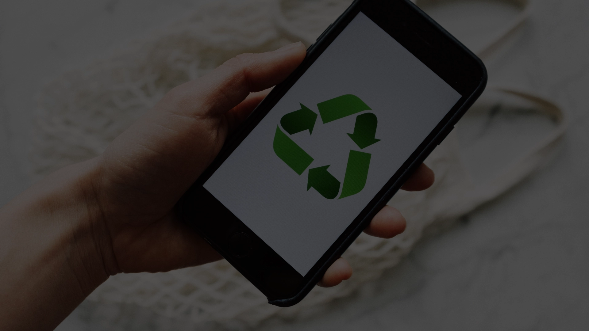 Qu’est-ce que le greenwashing ? Définition et exemples pour les entreprises